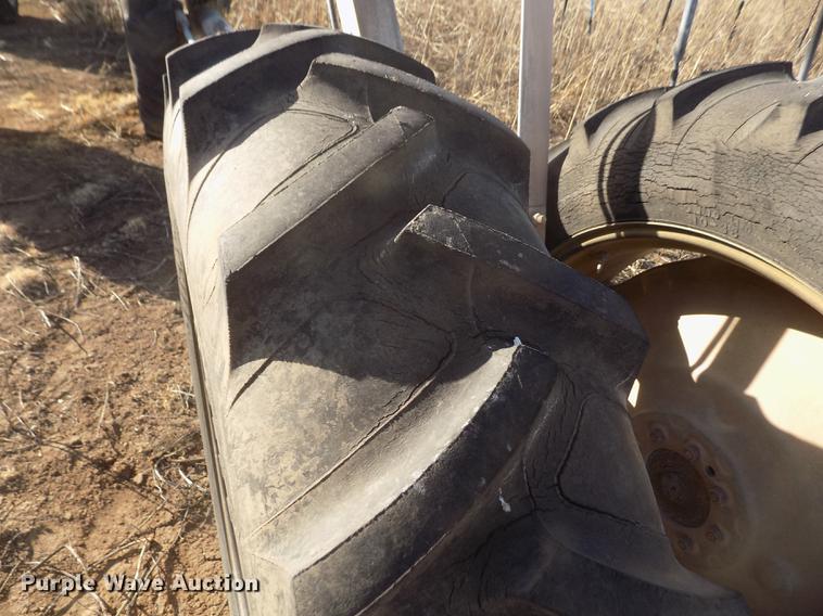 image for item DY9216 Valley 6000 series center pivot