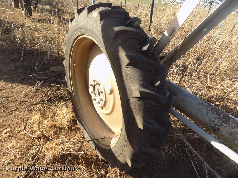 image for item DY9216 Valley 6000 series center pivot