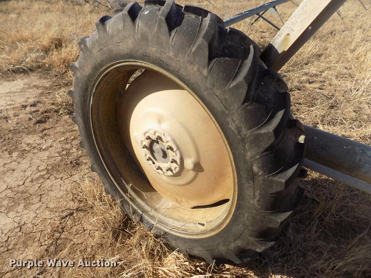 image for item DY9216 Valley 6000 series center pivot