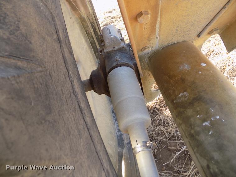 image for item DY9216 Valley 6000 series center pivot