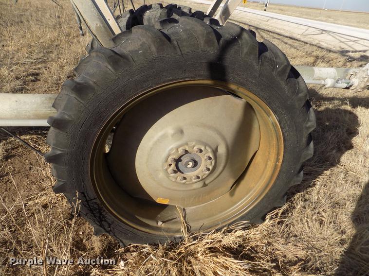 image for item DY9216 Valley 6000 series center pivot