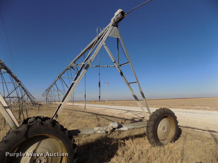 image for item DY9216 Valley 6000 series center pivot