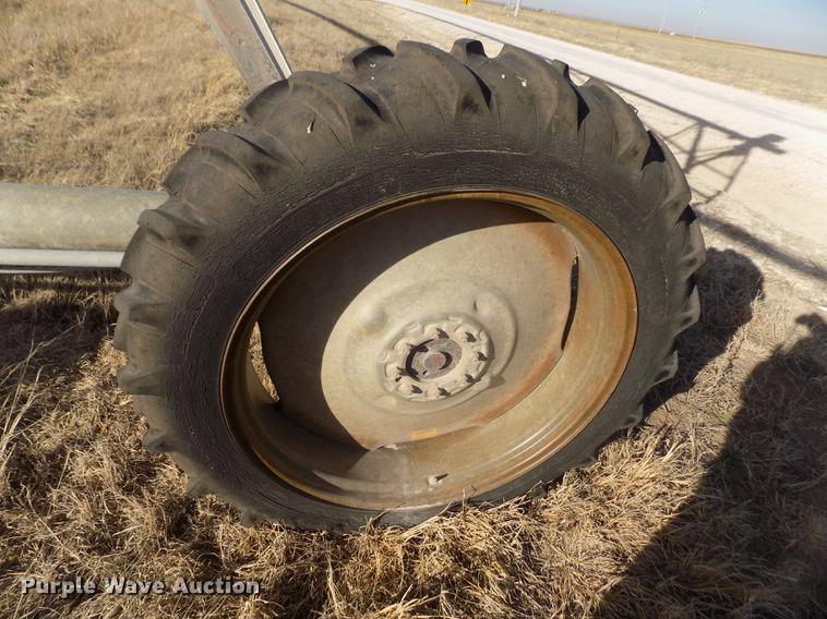 image for item DY9216 Valley 6000 series center pivot