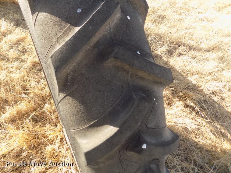 image for item DY9216 Valley 6000 series center pivot