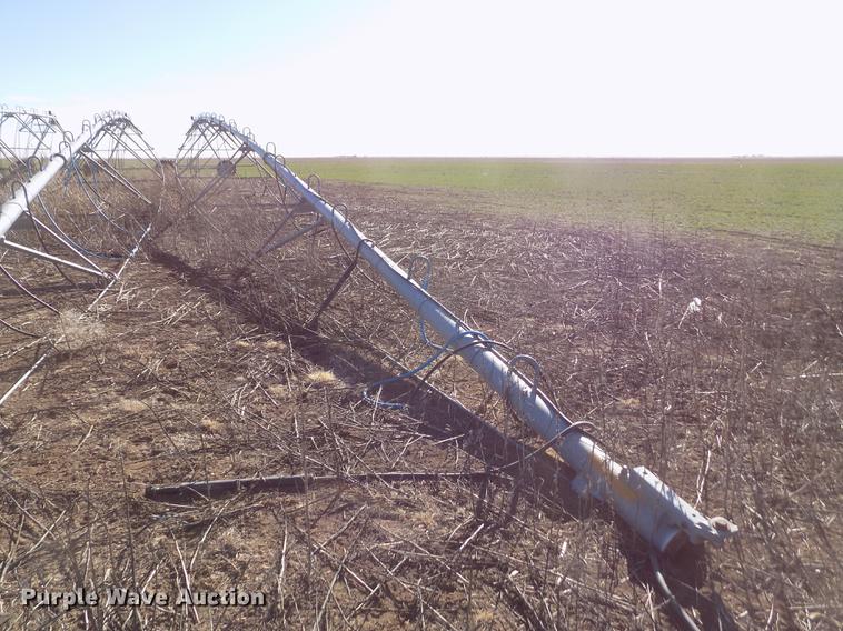 image for item DY9217 Valley 6000 series center pivot