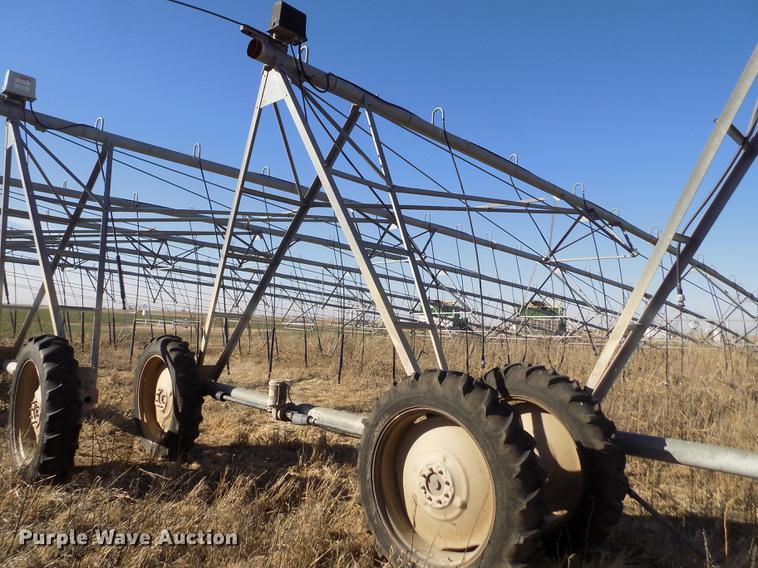 image for item DY9217 Valley 6000 series center pivot
