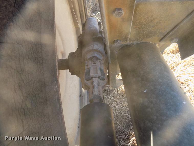 image for item DY9217 Valley 6000 series center pivot