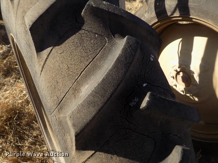 image for item DY9217 Valley 6000 series center pivot