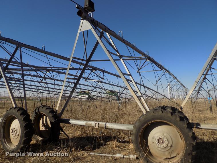 image for item DY9217 Valley 6000 series center pivot