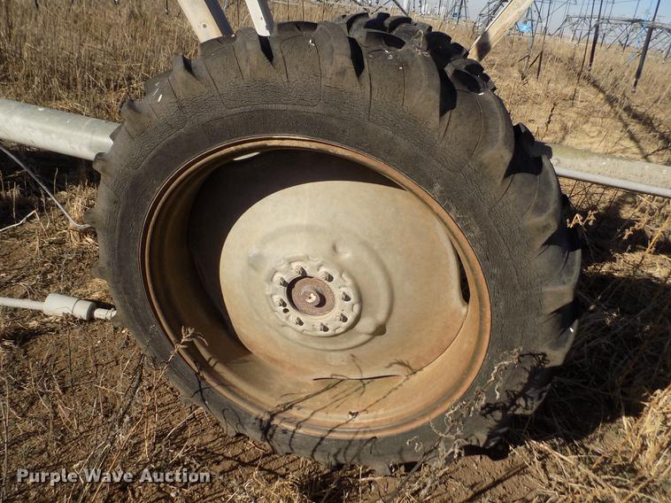 image for item DY9217 Valley 6000 series center pivot