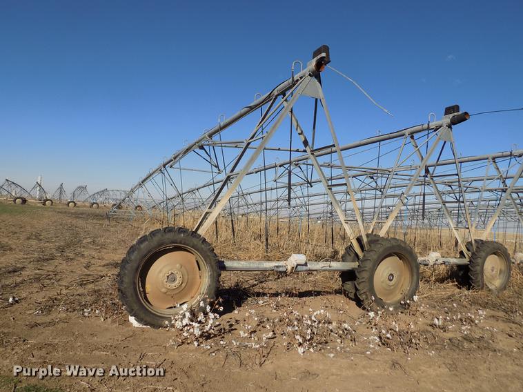 image for item DY9217 Valley 6000 series center pivot