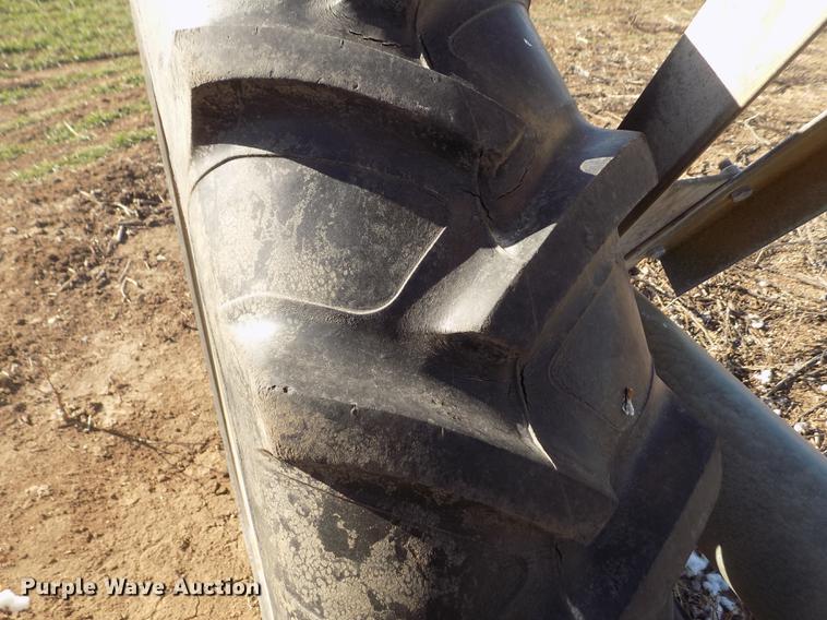 image for item DY9217 Valley 6000 series center pivot