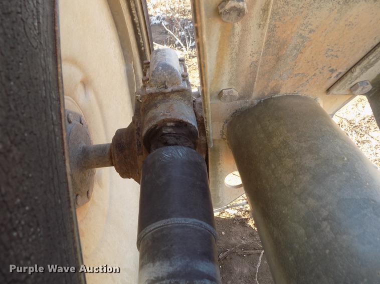 image for item DY9217 Valley 6000 series center pivot