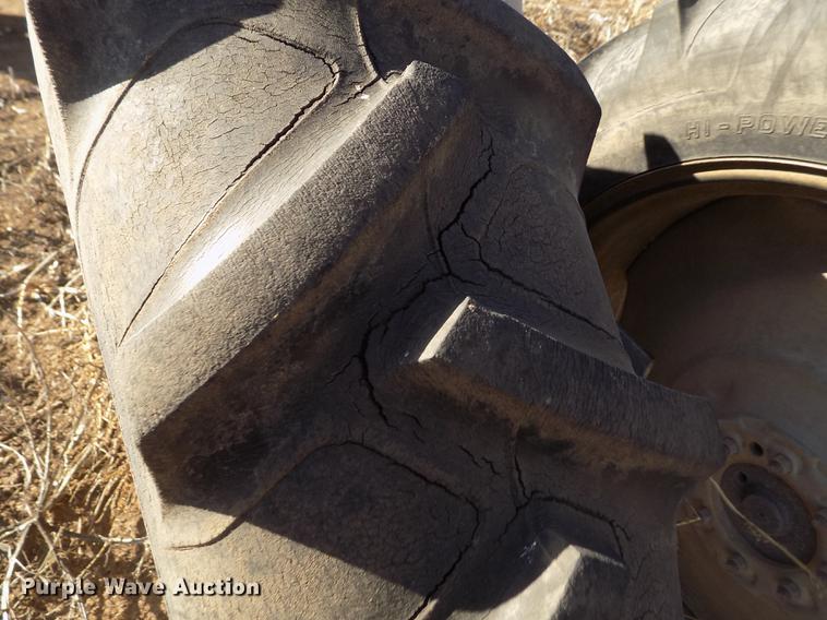 image for item DY9217 Valley 6000 series center pivot