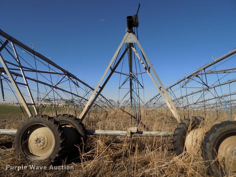 image for item DY9217 Valley 6000 series center pivot