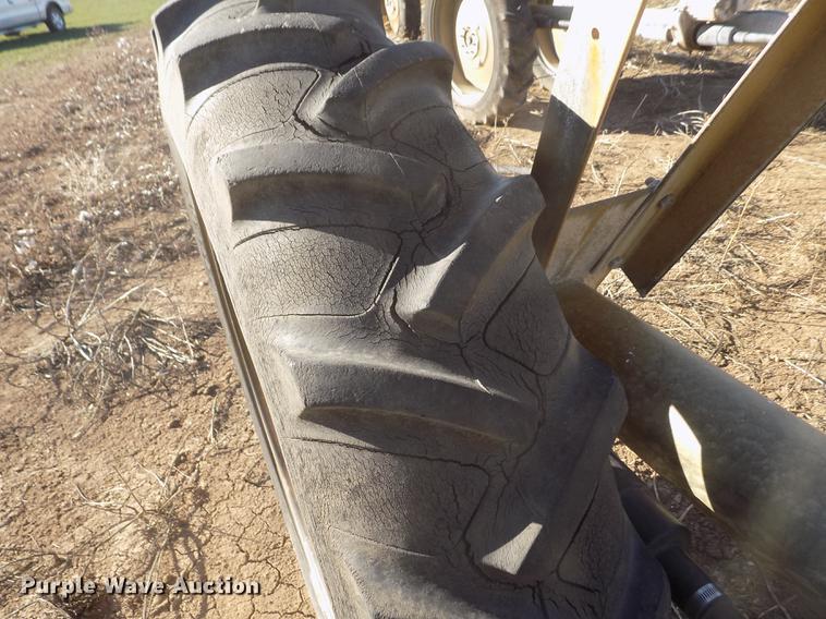 image for item DY9217 Valley 6000 series center pivot