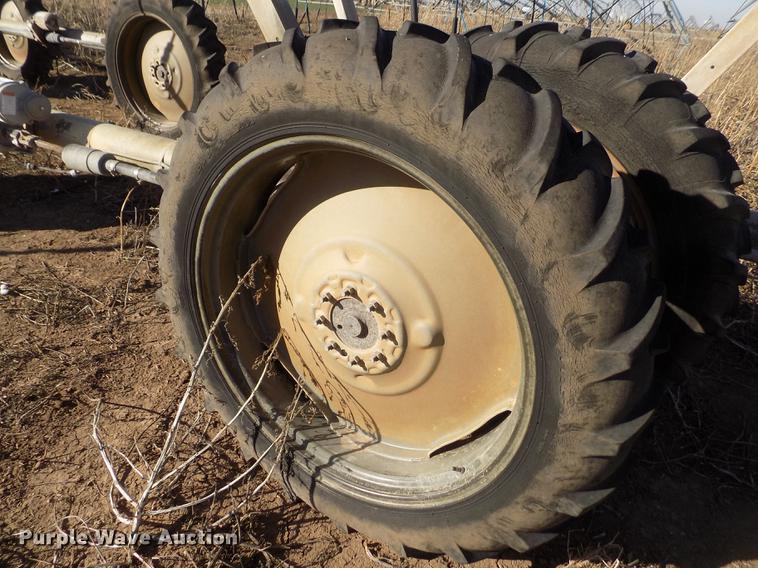 image for item DY9217 Valley 6000 series center pivot