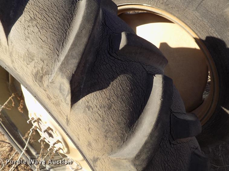 image for item DY9217 Valley 6000 series center pivot