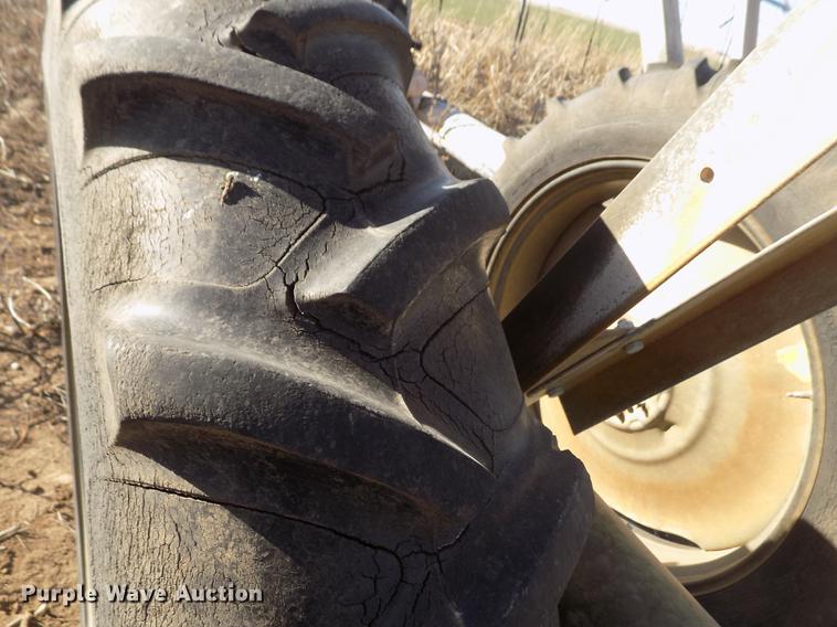 image for item DY9217 Valley 6000 series center pivot