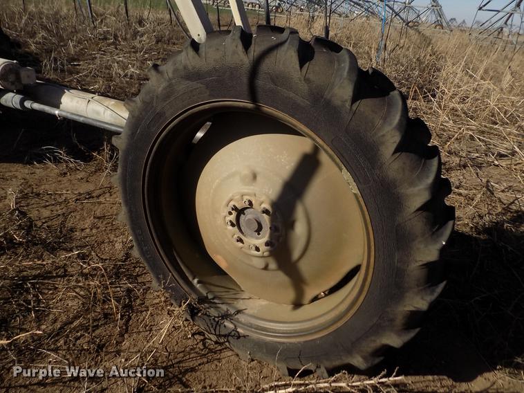 image for item DY9217 Valley 6000 series center pivot