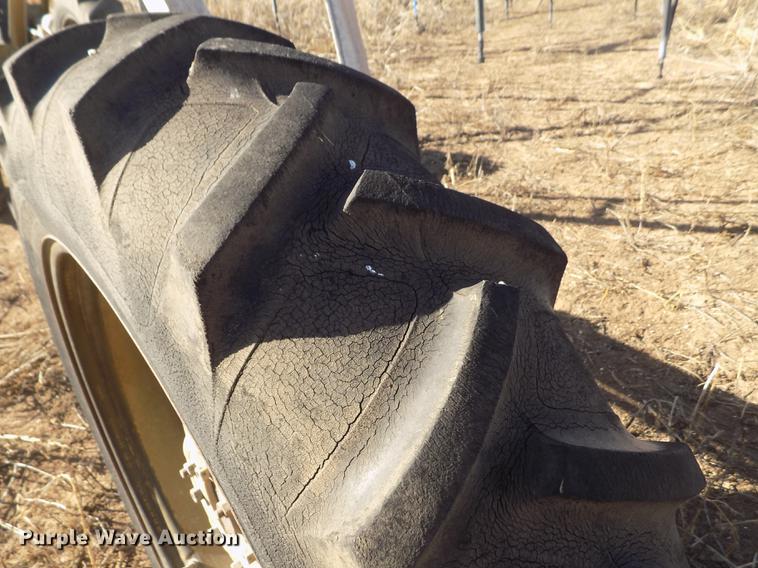 image for item DY9217 Valley 6000 series center pivot