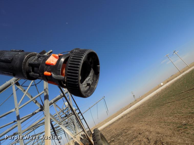 image for item DY9217 Valley 6000 series center pivot