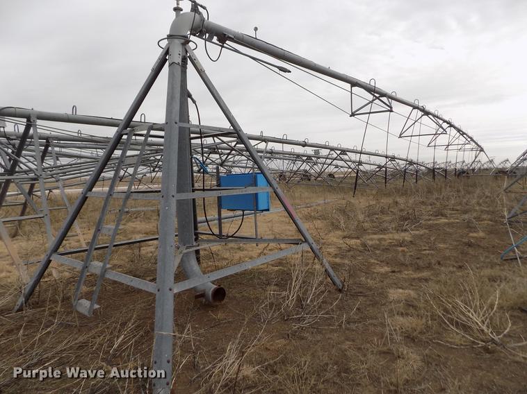 image for item DY9218 Valley 6000 series center pivot