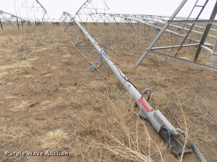 image for item DY9218 Valley 6000 series center pivot