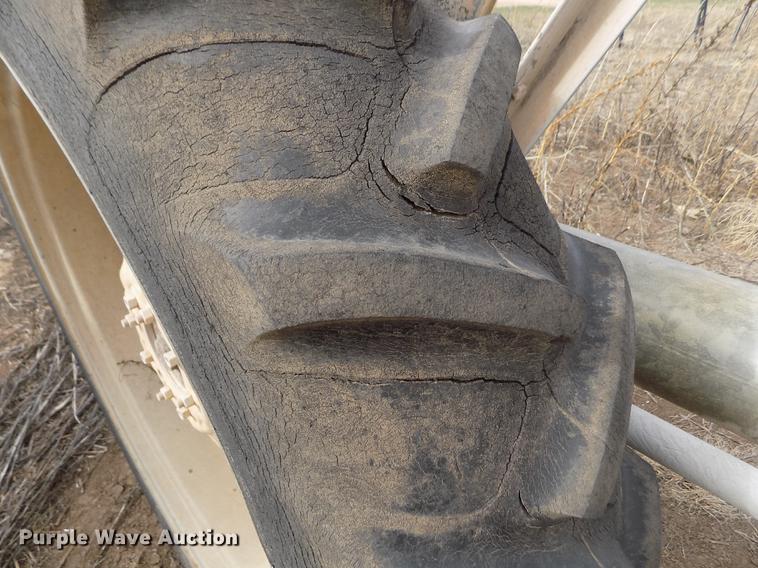 image for item DY9218 Valley 6000 series center pivot