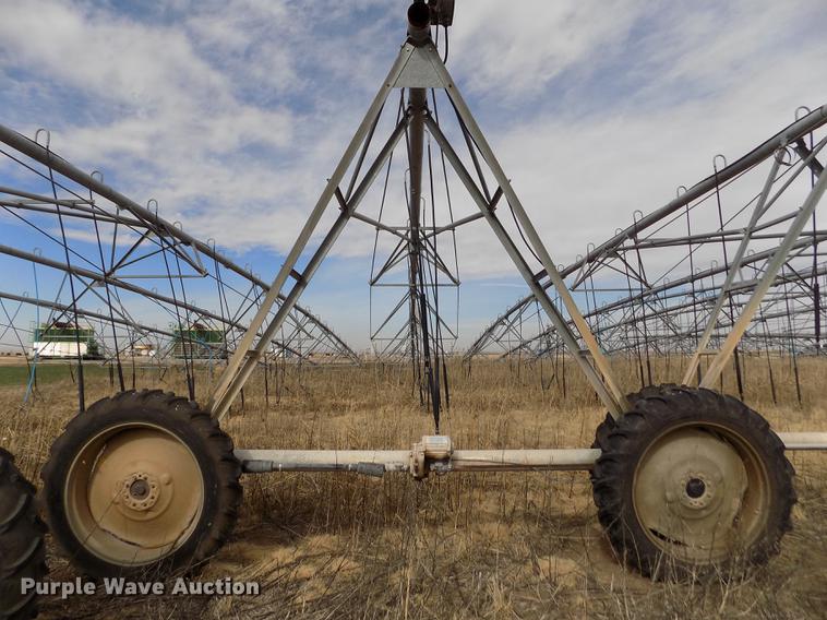 image for item DY9218 Valley 6000 series center pivot