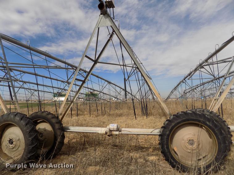 image for item DY9218 Valley 6000 series center pivot
