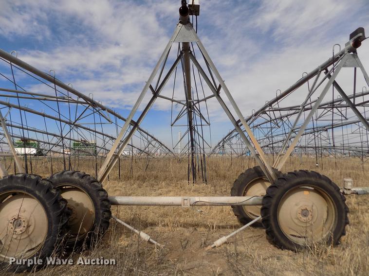 image for item DY9218 Valley 6000 series center pivot