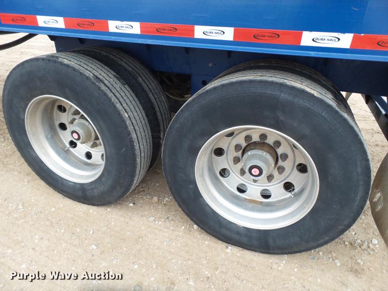 image for item FF9758 2017 Dura Haul silage trailer