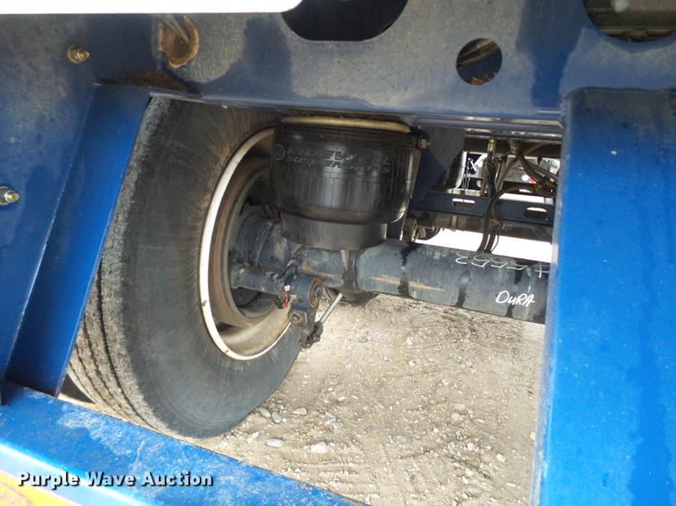 image for item FF9758 2017 Dura Haul silage trailer