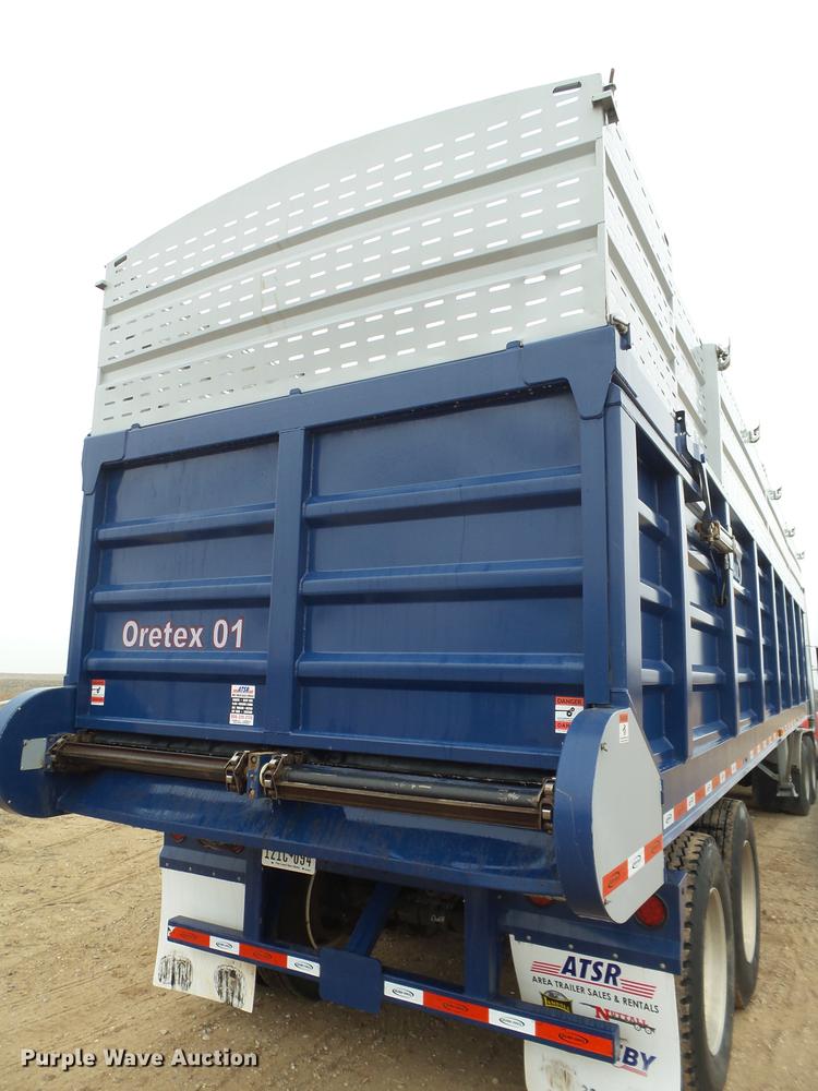 image for item FF9758 2017 Dura Haul silage trailer