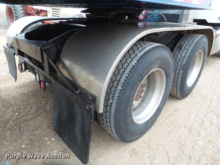 image for item FF9759 1996 Peterbilt 378 semi truck