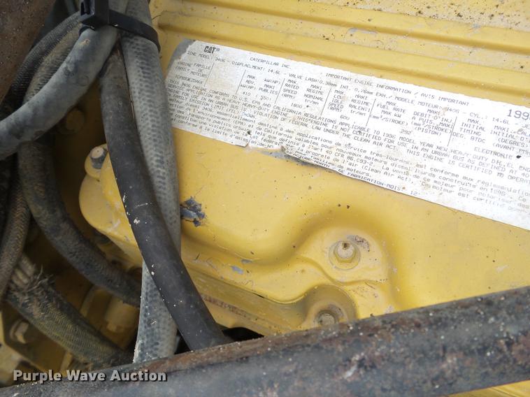 image for item FF9759 1996 Peterbilt 378 semi truck