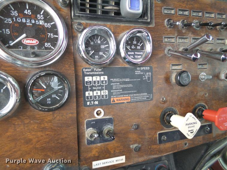 image for item FF9759 1996 Peterbilt 378 semi truck