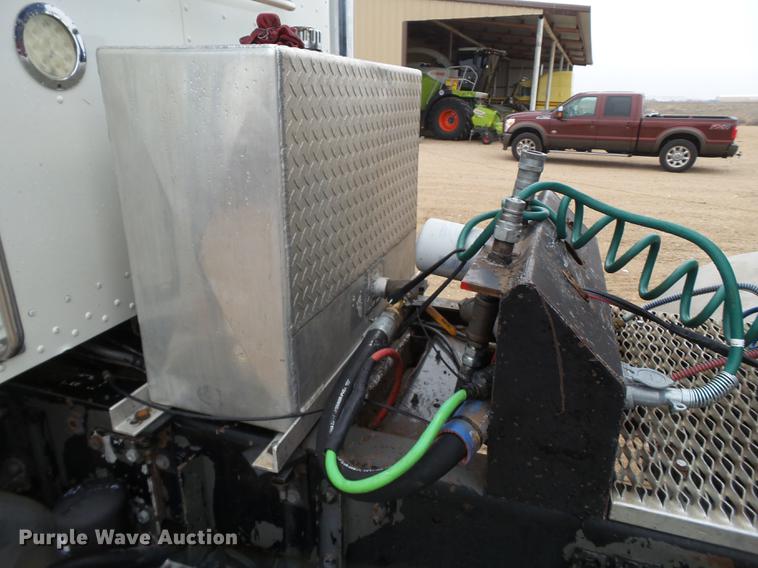 image for item FF9759 1996 Peterbilt 378 semi truck