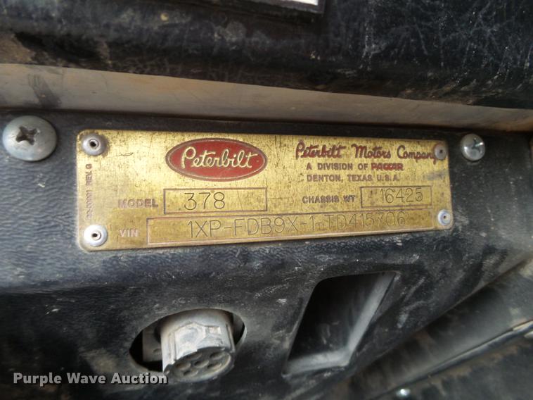 image for item FF9759 1996 Peterbilt 378 semi truck