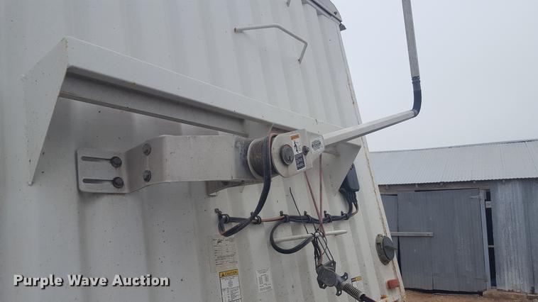 image for item FF9763 1990 Jet double hopper bottom grain trailer