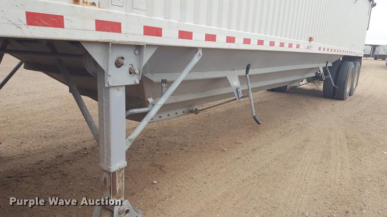 image for item FF9763 1990 Jet double hopper bottom grain trailer