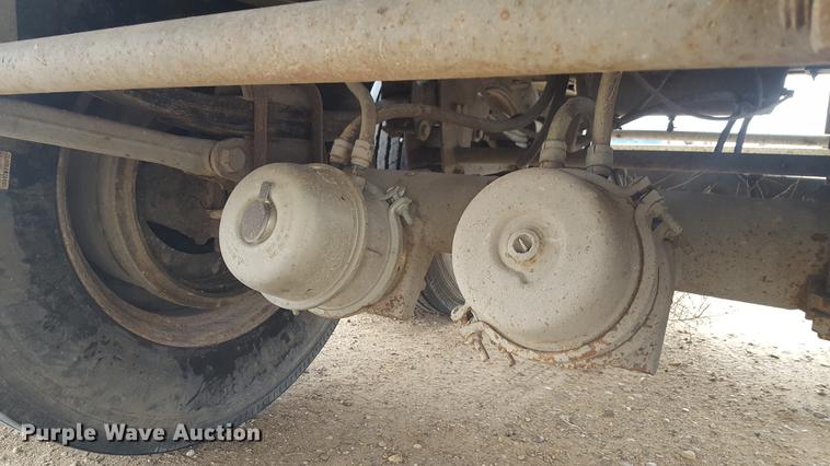 image for item FF9763 1990 Jet double hopper bottom grain trailer