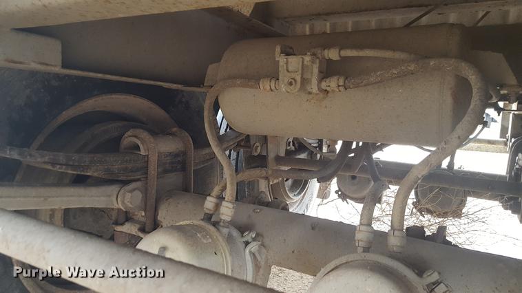 image for item FF9763 1990 Jet double hopper bottom grain trailer