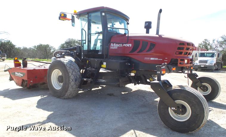 image for item FF9765 2016 MacDon M205 windrower