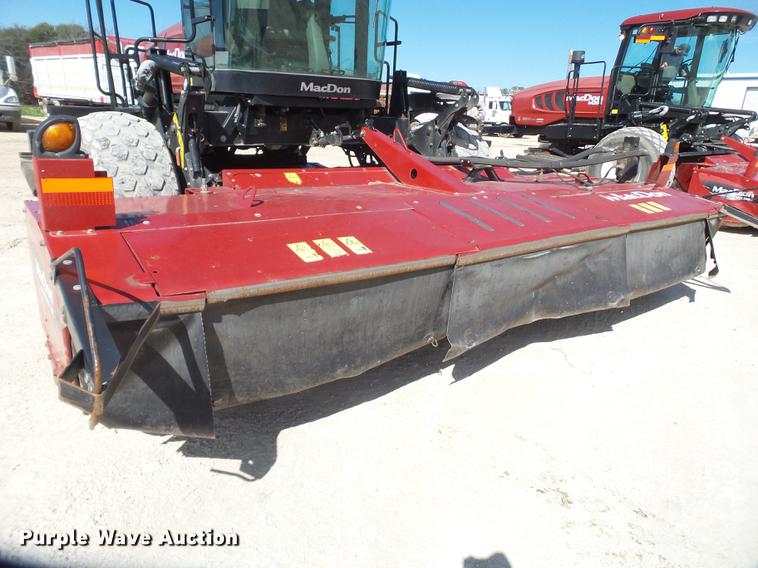 image for item FF9765 2016 MacDon M205 windrower