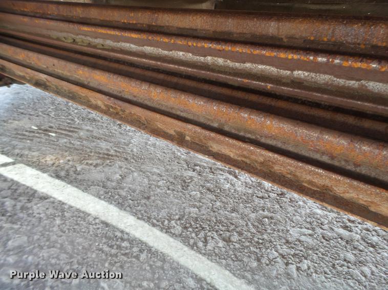 image for item FF9765 2016 MacDon M205 windrower