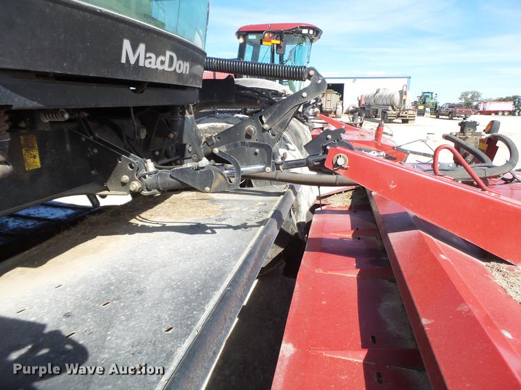 image for item FF9765 2016 MacDon M205 windrower