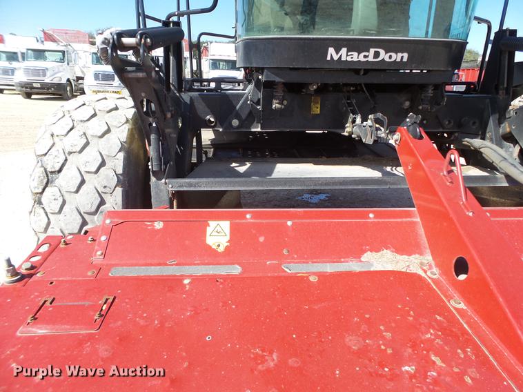 image for item FF9765 2016 MacDon M205 windrower