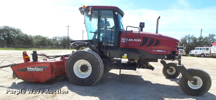 image for item FF9766 2016 MacDon M205 windrower